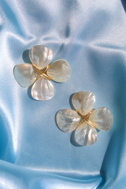 Mother of Pearl Shell Flower- Large